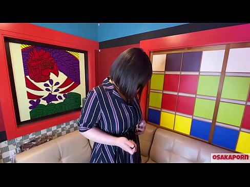 ❤️ Japansk søta med store pupper onanerer med sexleketøy og får orgasme. Hun snakker i et intervju om sin jævla opplevelse. Store pupper og hårete fitte som stønner høyt. Osakaporn ❤ Sexvideo hos oss ❌
